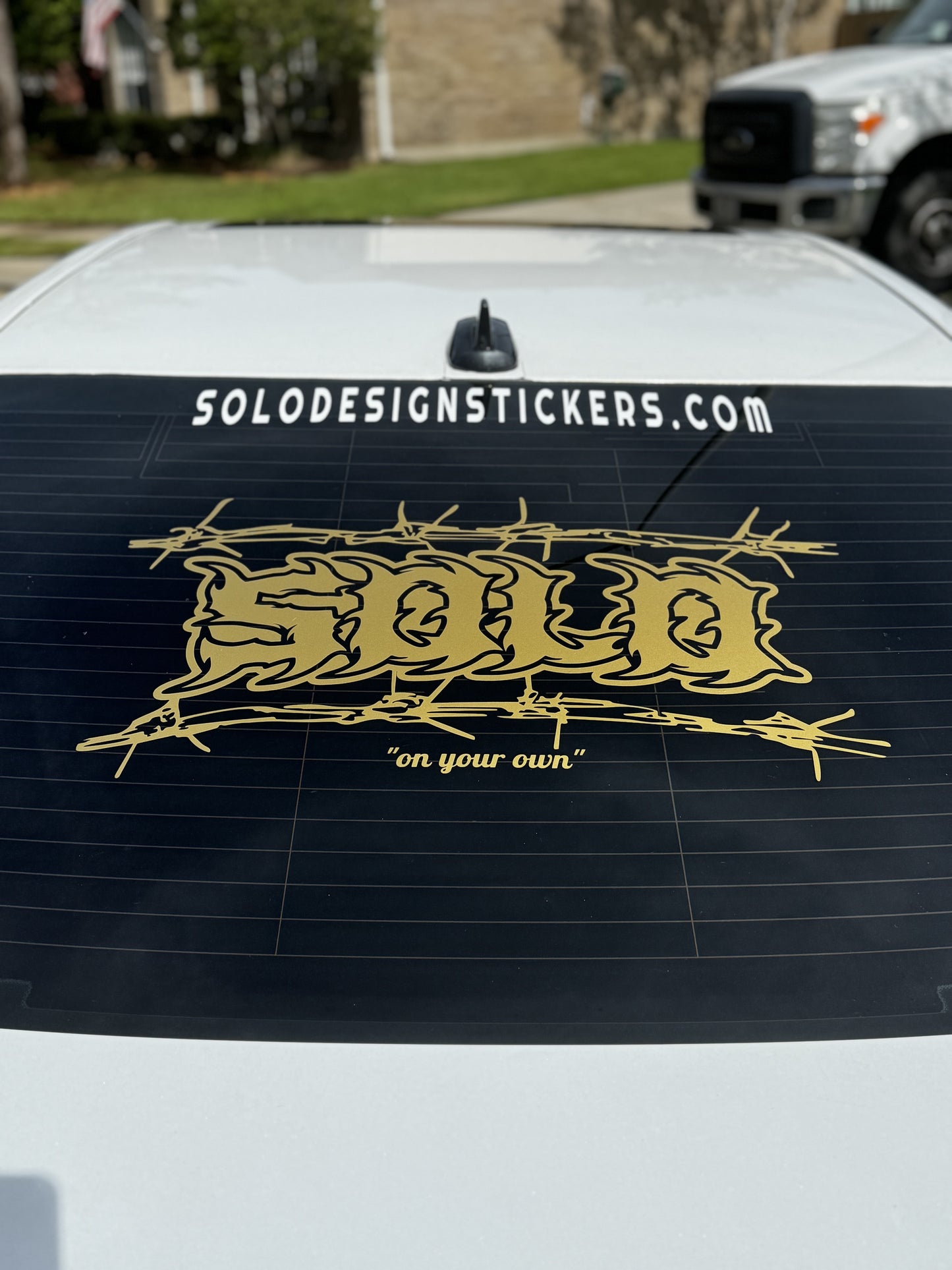 Barbed Wire Solo Car Banner / Decal